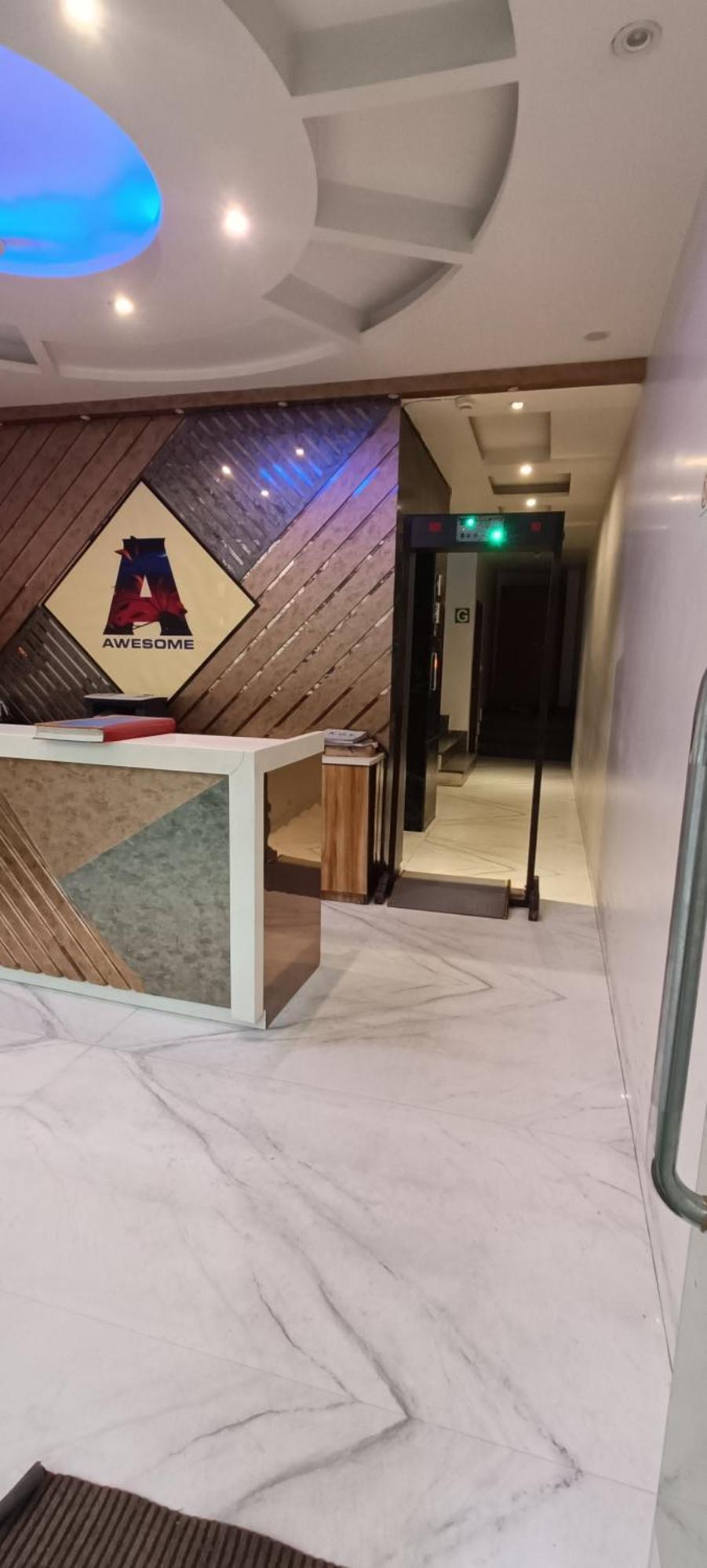 Hotel Awesome International New Delhi Extérieur photo