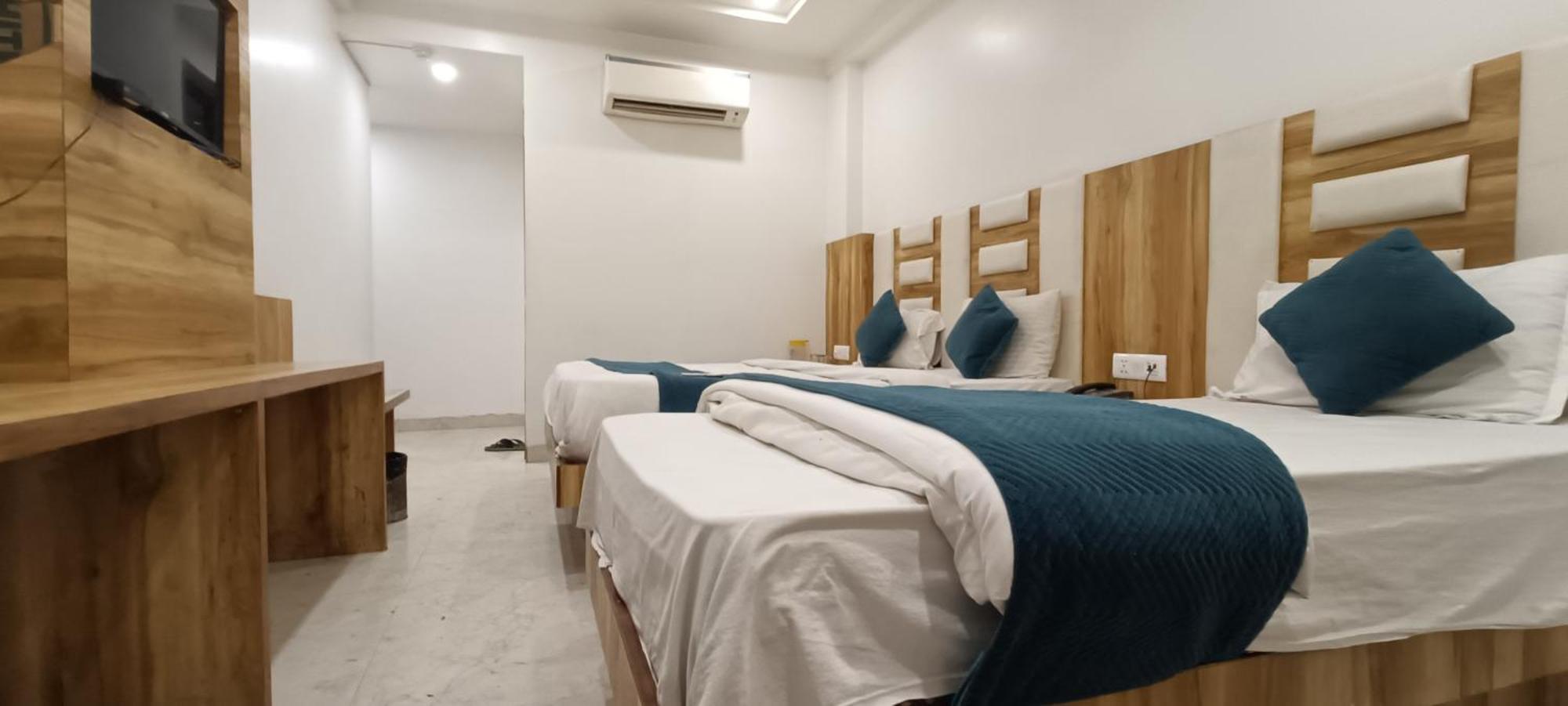 Hotel Awesome International New Delhi Extérieur photo