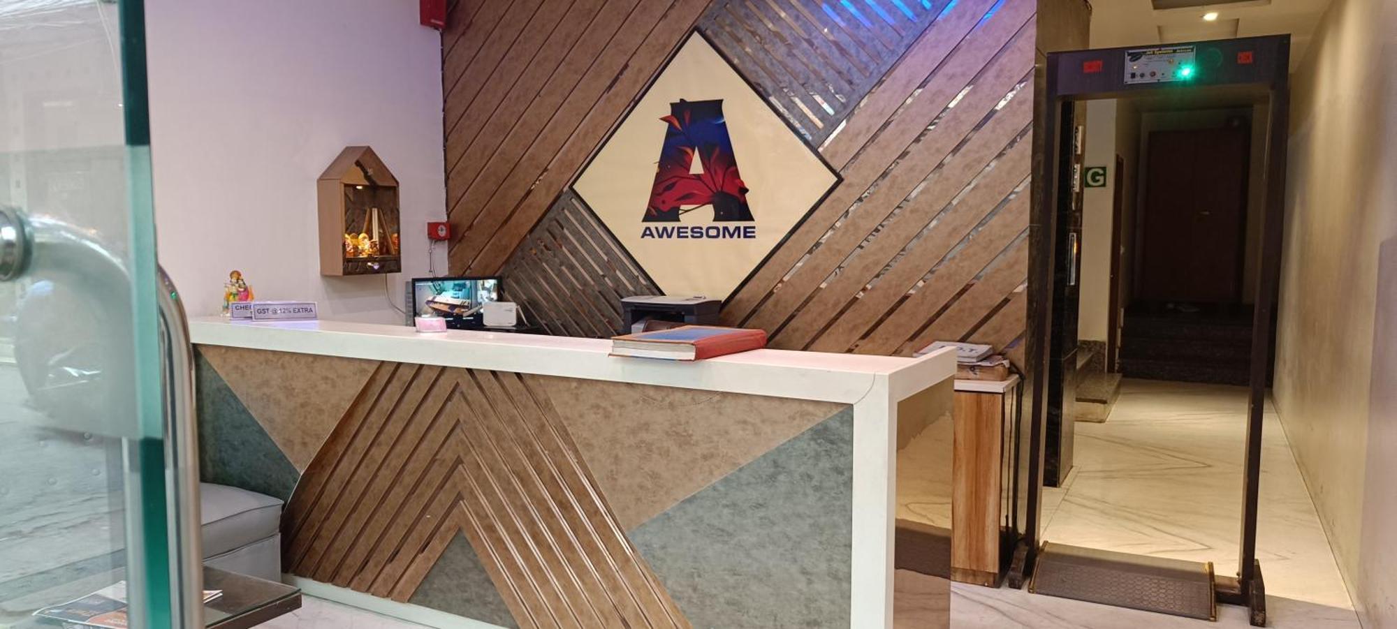 Hotel Awesome International New Delhi Extérieur photo