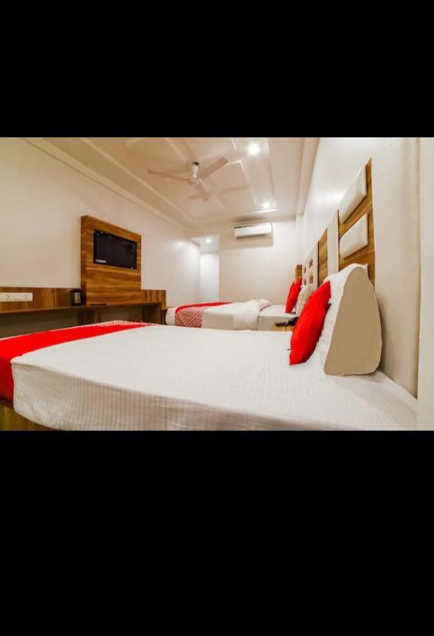 Hotel Awesome International New Delhi Extérieur photo